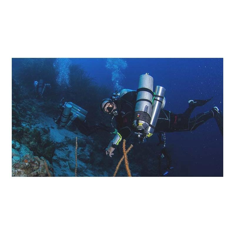 NAUI Sidemount Diver